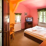 Diana Hotel 3*