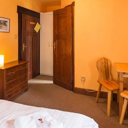 Diana Hotel