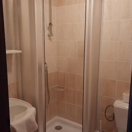 Diana Hotel 3*